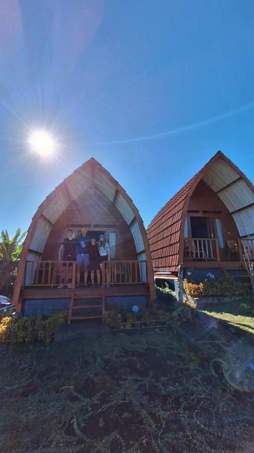 Family Rinjani Bungalow Sajang Buitenkant foto